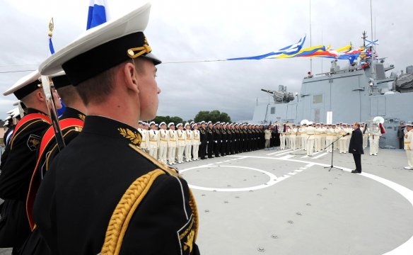 Putin addresses the naval parade in Baltiisk.