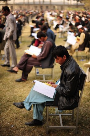 Afghan_High_School_Class_of_2015_(5148198504)