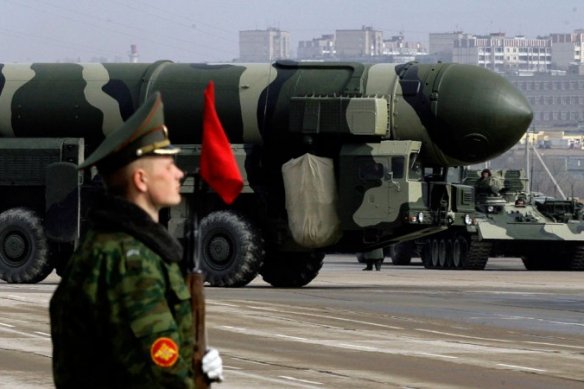 Russian Topol-M intercontinental ballistic missile is displayed during a Victory Day parade rehearsal on April 24, 2009 in Alabino, outside Moscow, Russia. Photo: Dmitry Korotayev