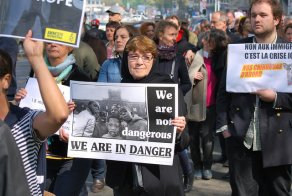 In Brussels, more than 1,200 people protest against Europe’s unwillingness to do more about the refugee crisis in the Mediterranean, April 23rd, 2015. Photo: Amnesty